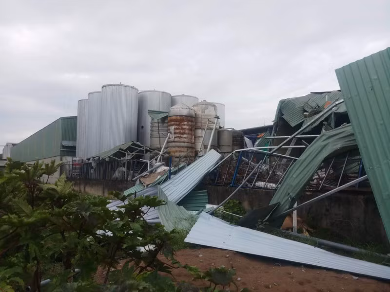 Hien truong vu no dang so tai cong ty san xuat bia o Binh Duong