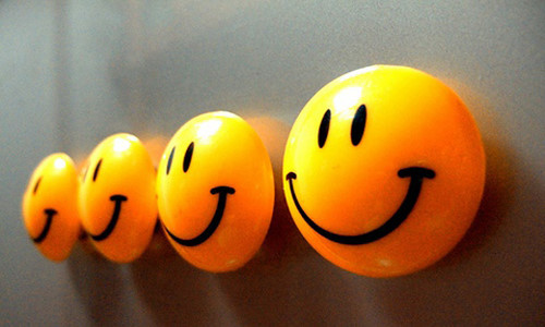 Đây chính là cách nạp năng lượng tốt cho bản thân bởi trái tim con người được ví như vầng thái dương. Khi làm việc tốt trái tim sẽ "tỏa" ra hơi ấm ấp như ánh mặt trời, giúp bạn tăng được dương khí.