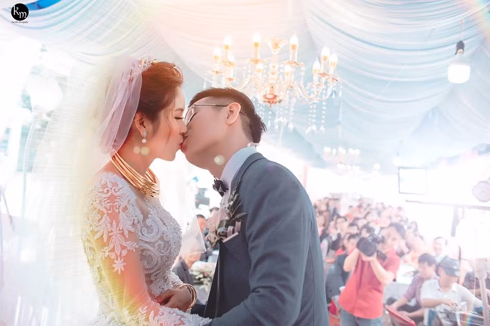 Cả hai cùng nói họ sẽ cố gắng giữ gìn tình yêu này. Cả hai cùng nói họ sẽ cố gắng giữ gìn tình yêu này.