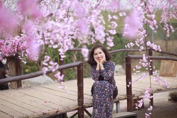 Vì đam mê nội trợ nên dù kinh doanh nhưng chị Nguyễn Thu Hà (39 tuổi, Hà Nội) hàng ngày vẫn vào bếp để làm nhiều món bánh ngon cho gia đình thưởng thức.