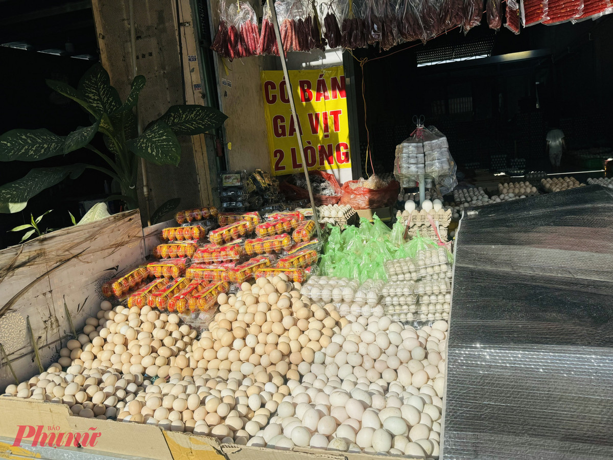 Trung ga ban do dong, gia re ky luc-Hinh-7