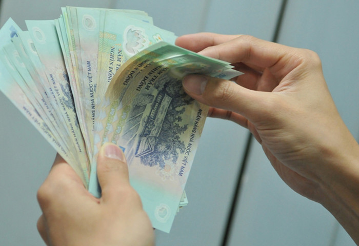 Tại cơ quan điều tra, hai gã thanh niên khai nhận toàn bộ hành vi tội ác của chúng. Theo đó, trước đây khi xin vào làm tại công ty nơi chị L làm kế toán, Quỳnh phải đóng 3 triệu đồng theo quy định. Quãng thời gian sau đó, Quỳnh không chịu làm và nghỉ việc. Hắn nhiều làn gọi điện cho chị L để đòi số tiền đã đặt cọc vào công ty, tuy nhiên chị L không thể giải quyết. Từ đây, Quỳnh đem lòng thù tức. Biết Ngọc có quan hệ quen biết chị L, Quỳnh đã bàn với tên này việc lừa và sát hại chị L nhằm cướp tài sản. Nghe thấy ý định thâm độc ấy, chẳng ngờ Ngọc đồng ý. (Ảnh minh họa, nguồn internet) 