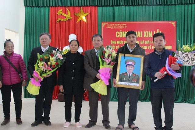  Bị xử oan, gia đình ông lão được bồi thường 2,3 tỷ đồng: Ngày 31/3, Công an tỉnh Bắc Giang cho biết, đã hoàn thành việc bồi thường 2,3 tỷ đồng cho gia đình ông Mưu Quý Sường (đã mất), người bị ngồi tù oan 11 năm trong vụ án liên quan tới cái chết của vợ ông Sường 44 năm trước. 