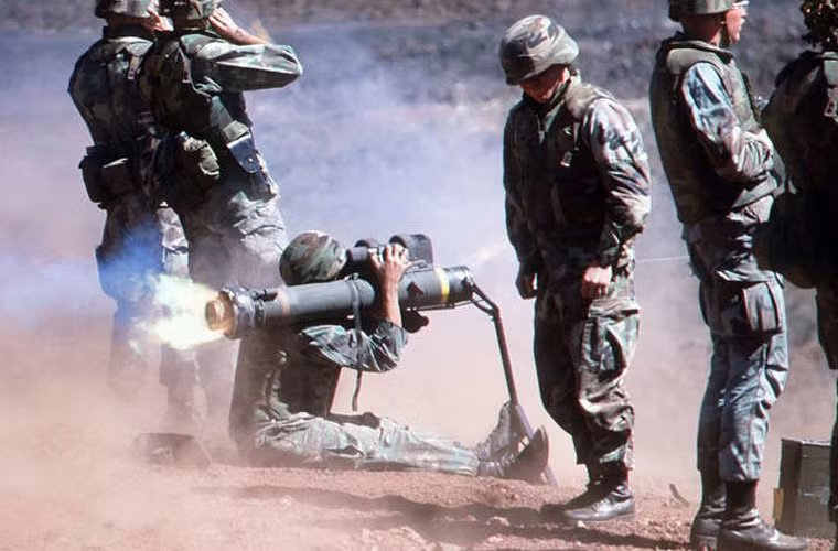 M47 Dragon từng là trụ cột trong vũ khí chống tăng của Mỹ trong suốt thời gian dài. Nó cũng được sử dụng tích cực bởi lục quân các nước Iran, Israel, Jordan, Morocco, Hà Lan, Hàn Quốc, Saudi Arabia, Tây Ban Nha, và Đài Loan.