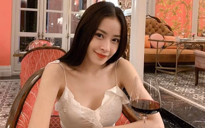 Dù còn rất trẻ, nhưng Chi Pu đã làm cho nhiều người phải "choáng" vì khối tài sản do cô "tự thân vận động" để sở hữu lên tới con số tiền tỷ.