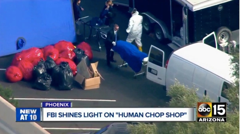 Su that ron nguoi tai trung tam hien xac My-Hinh-3