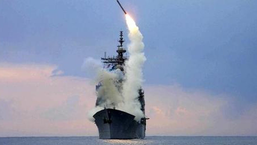 Và mỗi một quả tên lửa Tomahawk thông thường có thể mang tới 454kg bom.Và mỗi một quả tên lửa Tomahawk thông thường có thể mang tới 454kg bom.