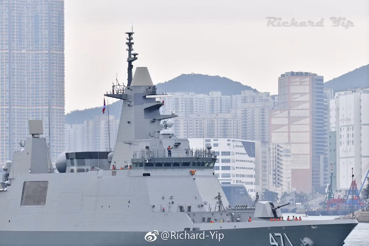 Theo thỏa thuận với phía Hàn Quốc, hãng đóng tàu Daewoo Shipbuilding &amp; Marine Engineering (DSME) sẽ chuyển giao công nghệ để Thái Lan tự chế tạo chiếc thứ 2 trong nước nếu hợp đồng được ký kết.