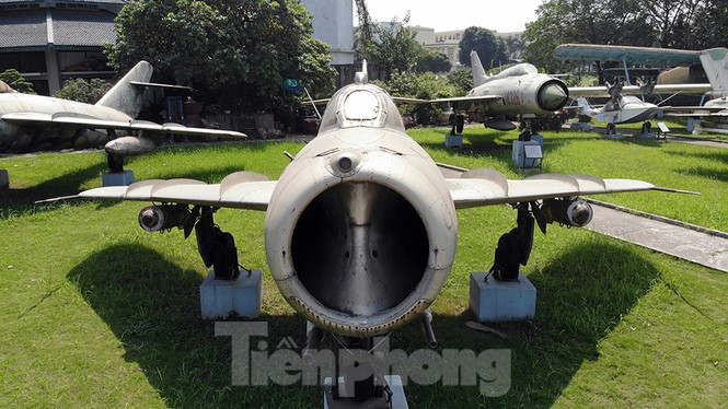 Sau hàng chục năm, giới chức quân sự Mỹ vẫn thừa nhận, MiG-17 có thể coi là tiêm kích gây tác động lớn nhất với thiết kế chiến đấu cơ Mỹ sau cuộc chiến tại Việt Nam.