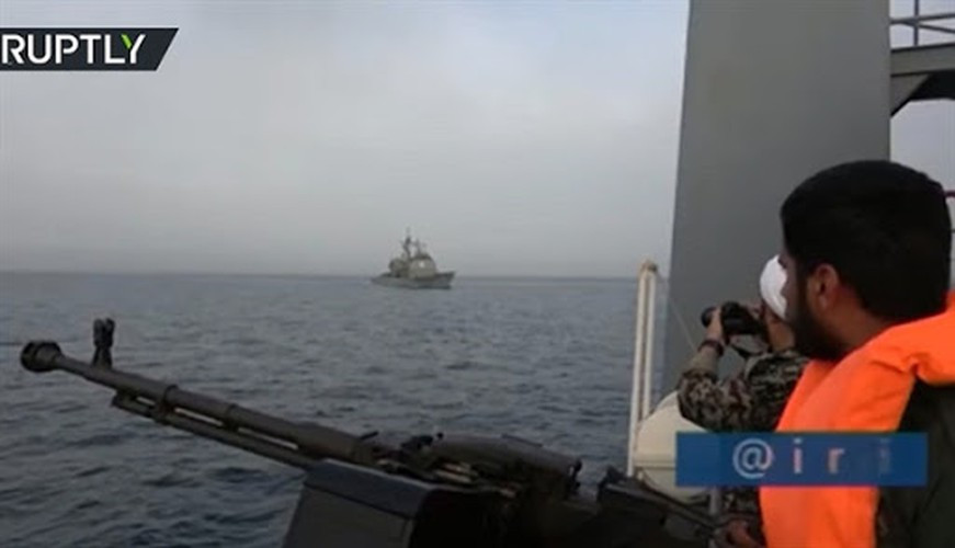 Đây là khẩu súng máy được các chiến binh tại khu vực Trung Đông rất ưa thích vì hỏa lực mạnh và dễ sử dụng.