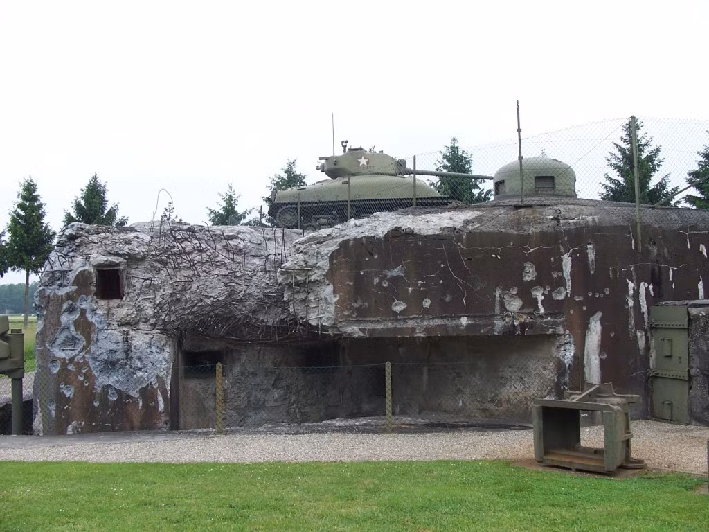 Bài học mất nước trong Chiến tranh Thế giới thứ hai của Pháp là hồi chuông cảnh tỉnh cho mọi quốc gia, không được phép vin vào chiến thắng trong quá khứ mà phủ nhận sức mạnh hiện tại của đối phương, chính việc chủ quan, khinh địch và tư duy theo kiểu cổ hủ, lạc hậu đã khiến nước Pháp thất bại chỉ sau hơn 2 tuần giao tranh, trở thành "khán giả" của Chiến tranh Thế giới thứ hai suốt tới tận năm 1944. Ảnh: Tuyến phòng thủ Maginot ngày nay. Nguồn ảnh: WWII.