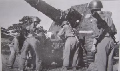 Kết cục của chiến dịch là thất bại thảm hại và ê chề của quân đội Sài Gòn dưới sự "đạo diễn" của các cố vấn Mỹ. Thất bại mang tính toàn diện này của Sài Gòn được thể hiện ở chỗ, chỉ huy Nguyễn Văn Thọ và toàn bộ Ban tham mưu của quân ngụy Sài Gòn trong chiến dịch Lam Sơn 719 bị ta bắt sống và... mang ra Hà Nội họp báo trước sự chứng kiến của báo chí nước ngoài. Nguồn ảnh: Flickr.