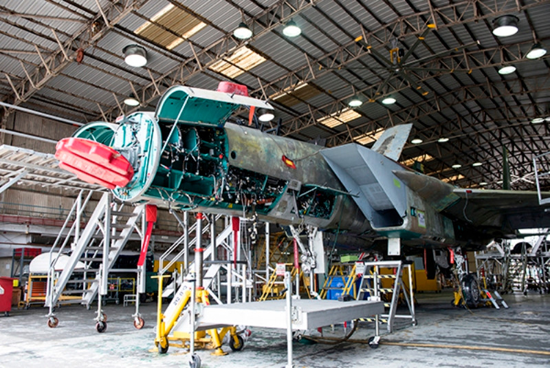 Không quân Israel (IAF) được đánh giá là lực lượng hùng mạnh nhất Trung Đông. Lịch sử đã chứng minh IAF có thể thực hiện những chiến dịch đột kích mà không quốc gia nào khác ở Trung Đông có thể thực hiện được và trên thế giới chỉ có vài nước có khả năng này. Ảnh: Oleggranovsky.livejournal. Không quân Israel (IAF) được đánh giá là lực lượng hùng mạnh nhất Trung Đông. Lịch sử đã chứng minh IAF có thể thực hiện những chiến dịch đột kích mà không quốc gia nào khác ở Trung Đông có thể thực hiện được và trên thế giới chỉ có vài nước có khả năng này. Ảnh: Oleggranovsky.livejournal.