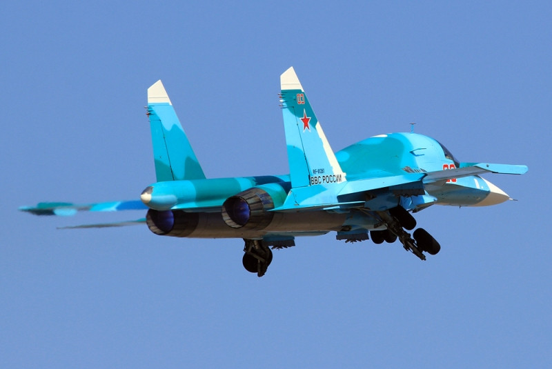 Việc điều phối các máy bay cất cánh theo đúng kịch bản là vấn đề không dễ dàng, đòi hỏi sự phối hợp nhuần nhuyễn giữa nhiều bộ phận. Ảnh: Arms of Russia.