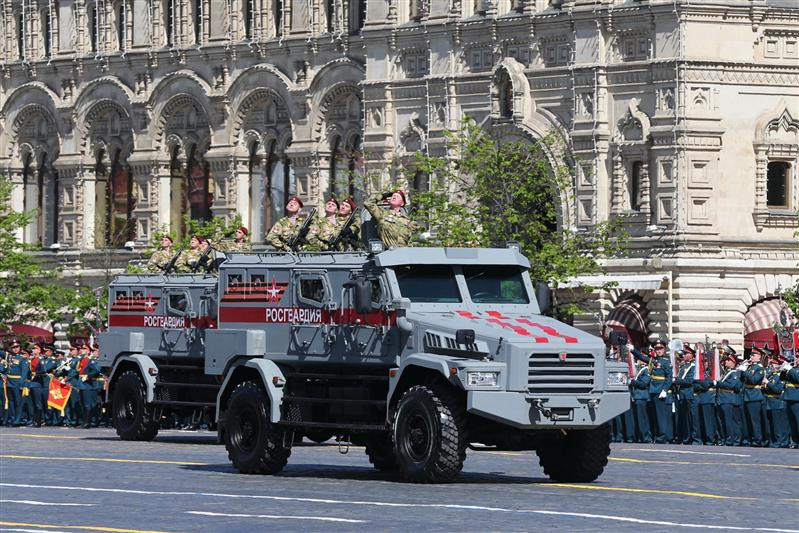Phương tiện di chuyển trên bộ chủ yếu của Vệ binh Quốc gia là xe bọc thép chống mìn Kamaz Patrol. Ảnh: Arms Expo.
