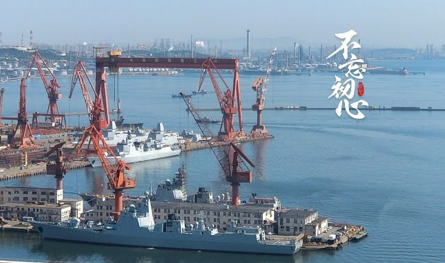 5 tàu chiến hiện đại sắp được hoàn thành. Ảnh: China Defence Blog. 5 tàu chiến hiện đại sắp được hoàn thành. Ảnh: China Defence Blog.