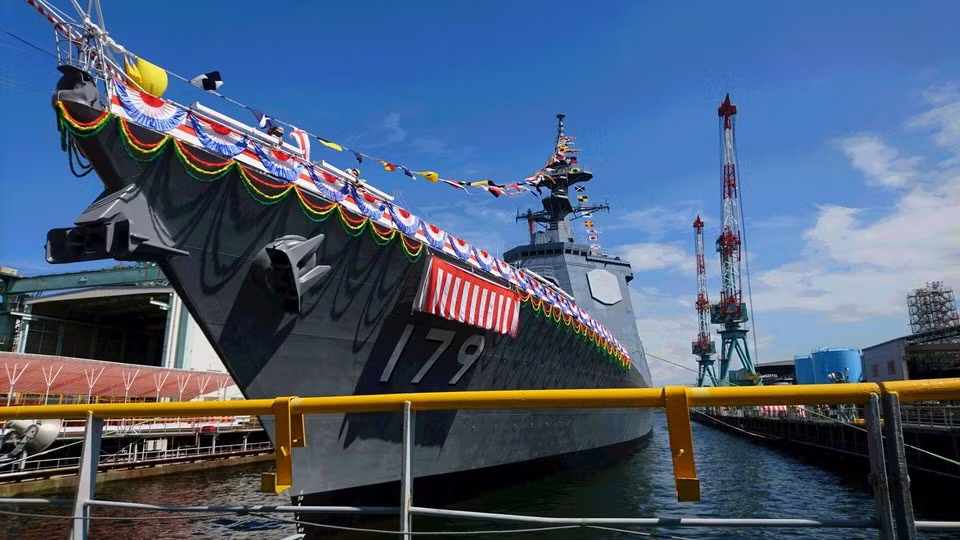 Maya 179 có lượng giãn nước khoảng 10.250 tấn toàn tải, trang bị hệ thống động cơ tuabin khí LM2500-30 cho phép đạt tốc độ khoảng 56km/h, thủy thủ đoàn 300 người. Nguồn ảnh: Fnn