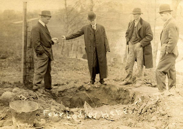 Kinh hoang toi ac goa phu den tan ac nhat nuoc My-Hinh-2