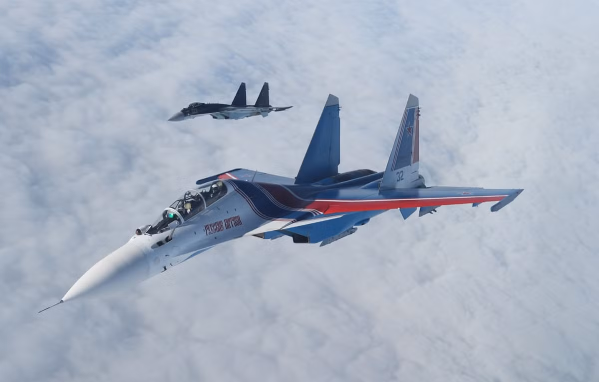 Kỹ thuật tiếp nhiên liệu trên không được phát triển từ cuối những năm 1920 và phát triển mạnh những năm Chiến tranh Lạnh. Ảnh: Bộ Quốc phòng Nga.