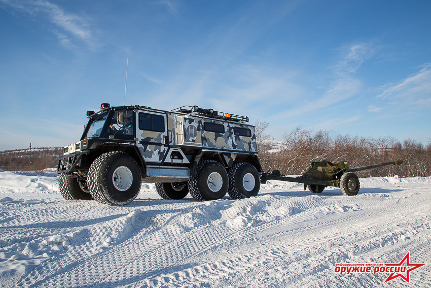 Xe được trang bị hộp số 5 cấp, tốc độ tối đa của xe không được công bố. Nó là loại xe vượt địa hình nên tốc độ nhanh không phải là ưu tiên hàng đầu. Ảnh: Weapon of Russian.