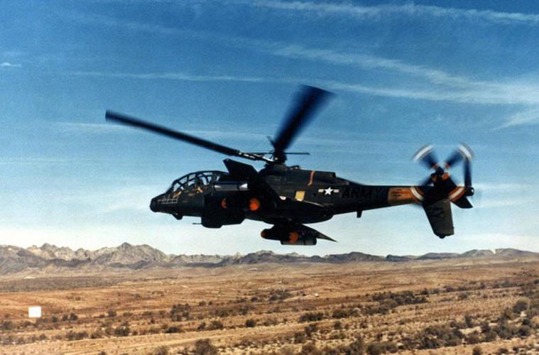 Tốc độ hành trình của AH-56 Cheyenne cũng đạt tới 364km/h, trần bay 6.300m và bán kính chiến đấu gần 1.000km.