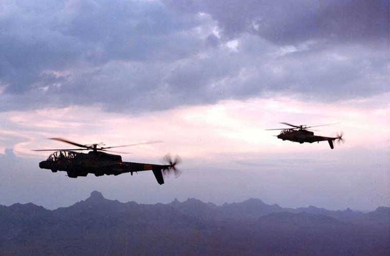 Tháp pháo nhỏ gắn ở đầu mũi có thêm súng máy 7,62mm hoặc súng phóng lựu 40mm.