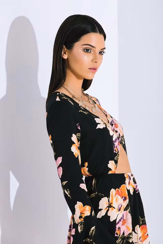 Ngắm vẻ đẹp cô gái được có bức ảnh đạt nhiều like nhất trên thế giới.