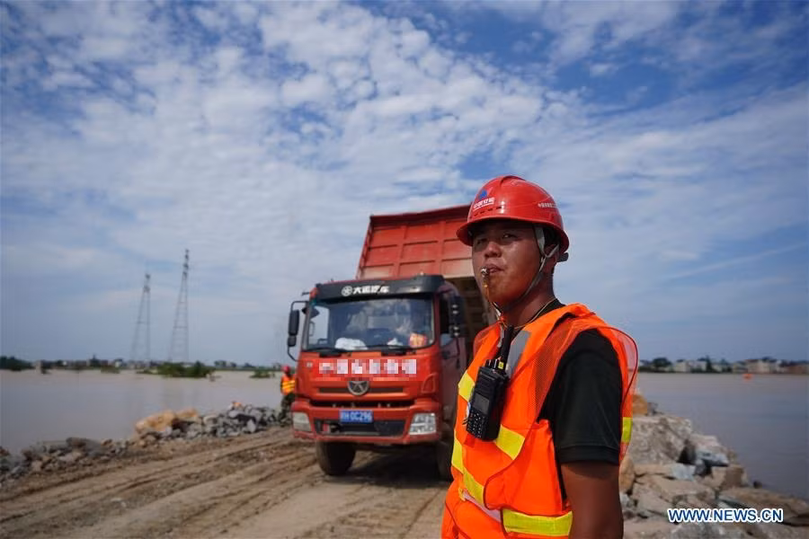 Mưa lũ đã làm ảnh hưởng 5,2 triệu người ở tỉnh Giang Tây, buộc 432.000 người phải sơ tán khỏi vùng lũ.