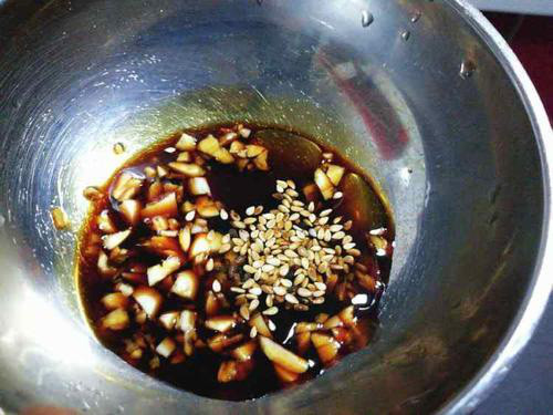 Chung mat ngu cao chay xa bay voi loai rau thuong an de nau-Hinh-3