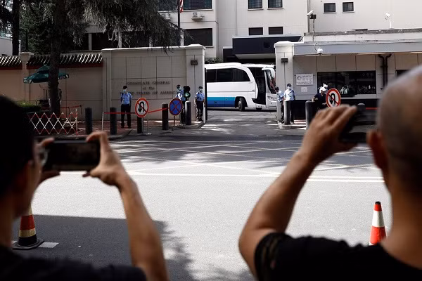 Đây là đòn trả đũa ngoại giao cho việc Mỹ ra lệnh đóng cửa lãnh sự quán Trung Quốc tại Houston, bang Texas trước ngày 24/7.