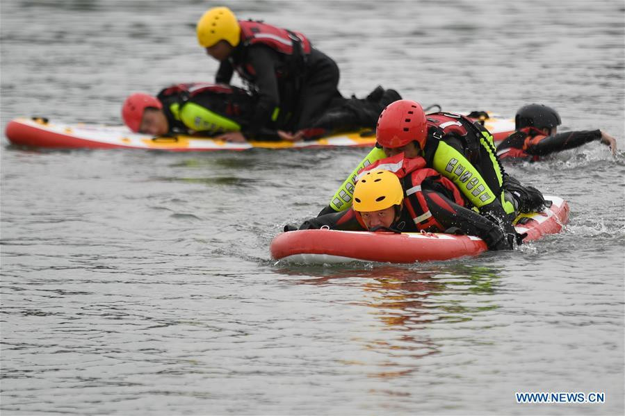 Trung Quoc nang muc ung pho khan cap vi lu lut nghiem trong-Hinh-4