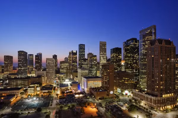 Dieu it biet ve thanh pho Houston co LSQ Trung Quoc bi dong cua