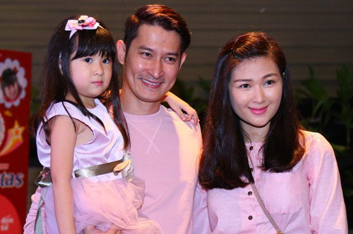 Huy Khanh bi mia mai khong co cong nuoi duong con trai-Hinh-4