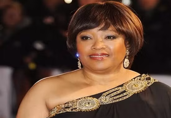 Chan dung con gai co Tong thong Nam Phi Nelson Mandela vua qua doi-Hinh-2