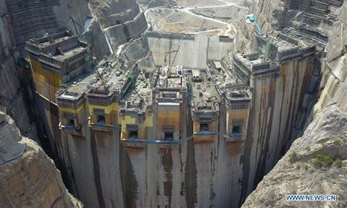 Can canh sieu dap thuy dien moi o Trung Quoc, cao hon Tam Hiep