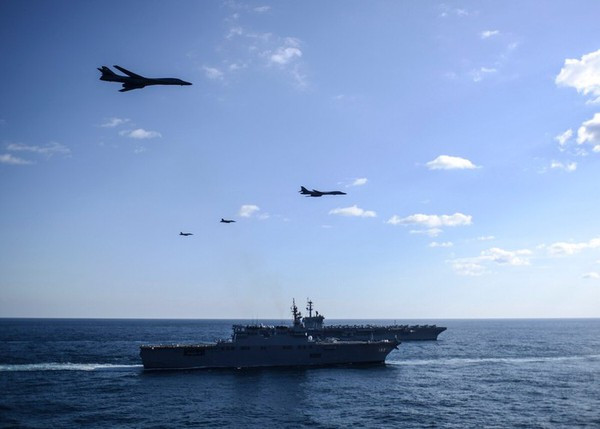 Không quân Mỹ không cho biết biên đội oanh tạc cơ B-1B Lancer sẽ được triển khai ở Guam trong bao lâu.