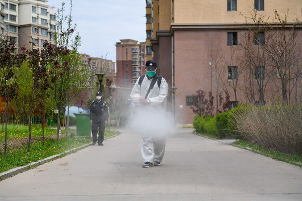 Hồi tháng 5, khoảng 108 triệu người dân tại khu vực đông bắc Trung Quốc bị phong tỏa trở lại khi một ổ dịch COVID-19 mới bùng phát gây cản trở cho việc hồi phục kinh tế, trở lại cuộc sống bình thường của nước này. Ảnh: Xinhua.