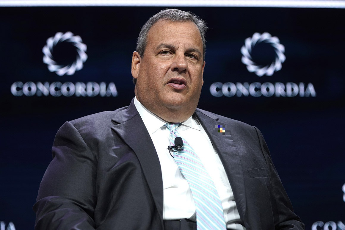 Năm 2009, Stepien là người quản lý chiến dịch tranh cử chức Thống đốc New Jersey của Chris Christie (ảnh). Ảnh: Politico.