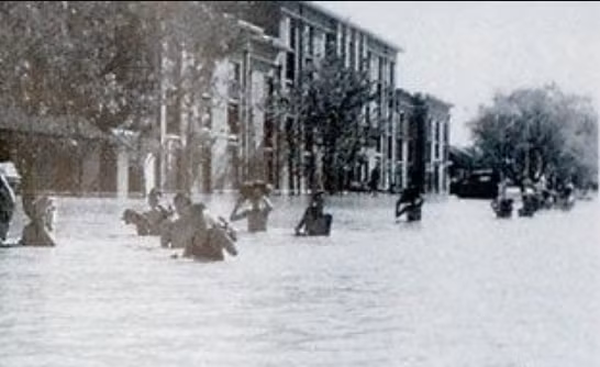 Theo tiết lộ của các quan chức thuộc Ủy ban Chính hiệp Trung Quốc, số người thiệt mạng trong thảm họa vỡ đập Bản Kiều lên đến hơn 230.000 người, trở thành một trong những thảm họa vỡ đập kinh hoàng nhất trên thế giới. Ảnh: MC.