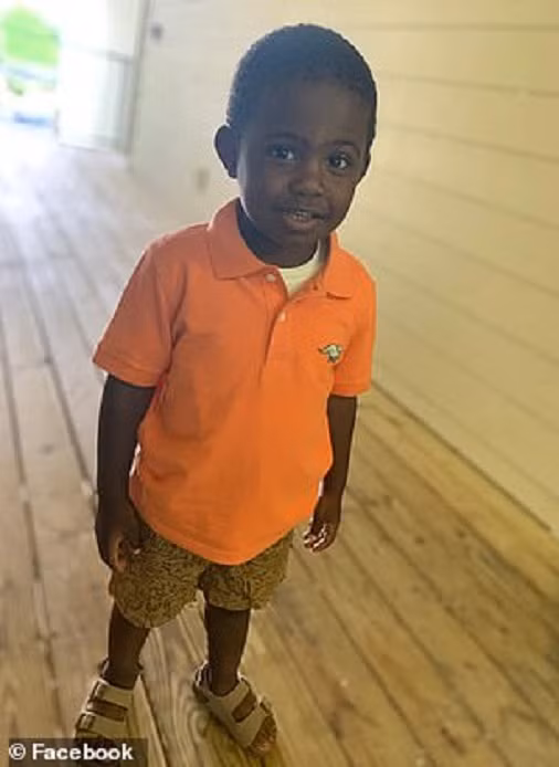 Bi kich be trai 3 tuoi tu ban vao dau tu vong-Hinh-4