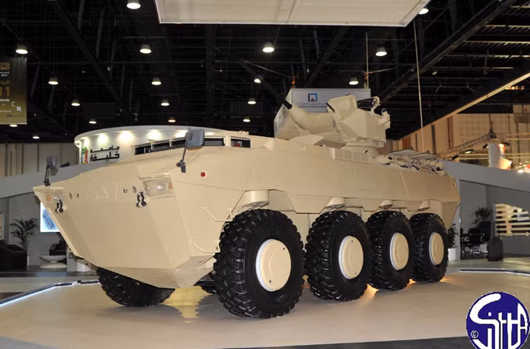 Ngoài xe tăng, Thổ Nhĩ Kỳ cũng chế tạo xe bọc thép chở quân. Trong ảnh là thiết kế Pars 8x8 do Tập đoàn FNSS Defence System chế tạo - thuộc hàng những xe bọc thép chở quân tốt nhất thế giới. Pars có thể vận chuyển đến 12 lính, trang bị pháo 25mm và súng máy 7,62mm, giáp bảo vệ của nó có thể bảo vệ kíp chiến đấu khỏi vũ khí cá nhân và mảnh đạn theo tiêu chuẩn STANAG-4569.