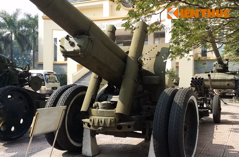 ML-20 được sử dụng cho việc bắn phá các trận địa bị che khuất theo các giao thông hào và sinh lực địch trên chiến trường, các công sự và chướng ngại vật, các công trình quan trọng trong hậu phương gần.