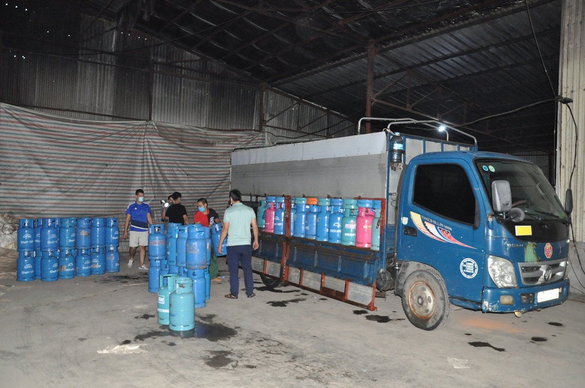 Hai Duong: Phat hien vu sang chiet gas trai phep quy mo lon-Hinh-2