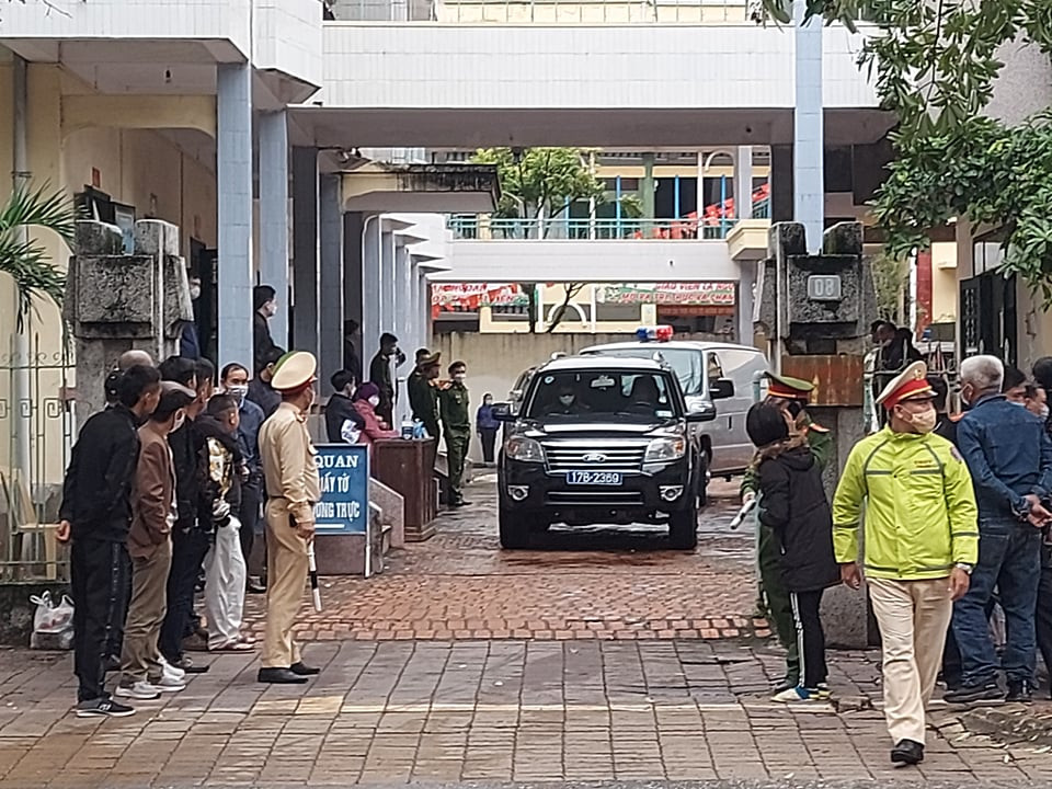 Liên quan những vụ án khác trước đó về hành vi "cố ý gây thương tích" mà TAND tỉnh Thái Bình đã tuyên, đến nay Đường "Nhuệ" lãnh tổng cộng 7 năm tù và Tiến "trắng" lãnh 4 năm tù.