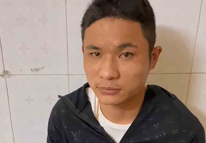  Bắt đối tượng cướp 2 sợi dây chuyền trong tiệm vàng: Ngày 10/10, Công an huyện Hóc Môn, TP Hồ Chí Minh đang tạm giữ Lê Sỹ Lưu (SN 1991, quê Hà Tĩnh, tạm trú Long An) để điều tra về hành vi “cướp giật tài sản”. Lưu là đối tượng thực hiện vụ cướp 2 sợi dây chuyền vàng trị giá khoảng 70 triệu đồng tại tiệm vàng K.P (đường Nguyễn Văn Bứa, xã Xuân Thới Thượng, huyện Hóc Môn) trưa 9/10. Theo lời khai của Lưu, nguyên nhân đi cướp là do ảnh hưởng của dịch COVID-19, thất nghiệp không có tiền tiêu xài. Lưu cũng là đối tượng cướp 2 nhẫn vàng tại chợ Đức Hòa, Long An.