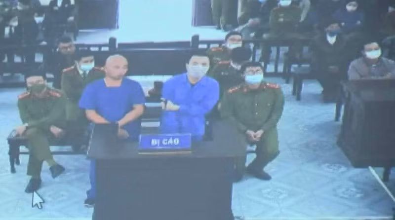 Ngoài bản án 8 năm tù trong vụ án trên, Bùi Mạnh Tiến đã bị tuyên phạt 4 năm tù về hai tội: Cố ý gây thương tích và Xâm phạm chỗ ở của công dân. Ngoài ra, Tiến đang bị truy tố về tội cưỡng đoạt tài sản liên quan tới vụ án ăn chặn tiền hỏa táng cùng vợ chồng Đường “Nhuệ” tại tỉnh Thái Bình. 