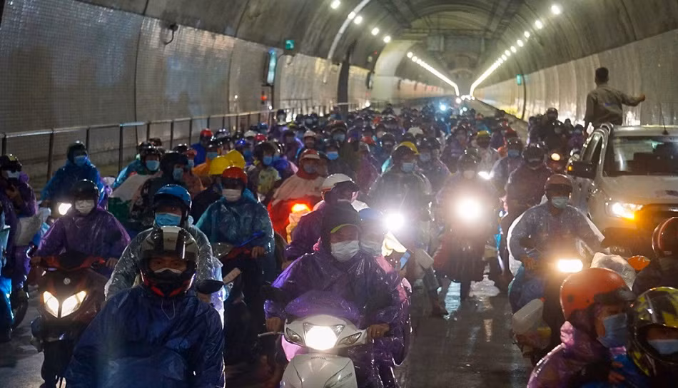 Nguoi dan khon kho vuot nghin km tu Nam ra Bac: 