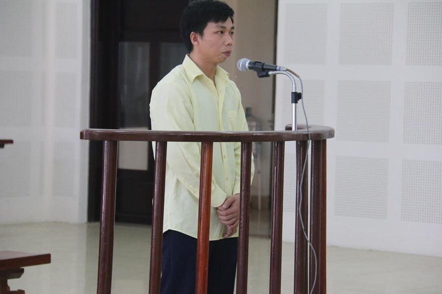 Ngày 20/4/2017, Tòa án nhân dân TP Đà Nẵng tuyên phạt Mạc Văn Nhân (SN 1992, trú huyện Quế Sơn, Quảng Nam) 30 năm tù về 3 tội danh Giết người, cướp của và hiếp dâm. Vụ án đã xảy ra nhiều năm nhưng là bài học cảnh giác đối với nhiều người dân trước tội phạm.