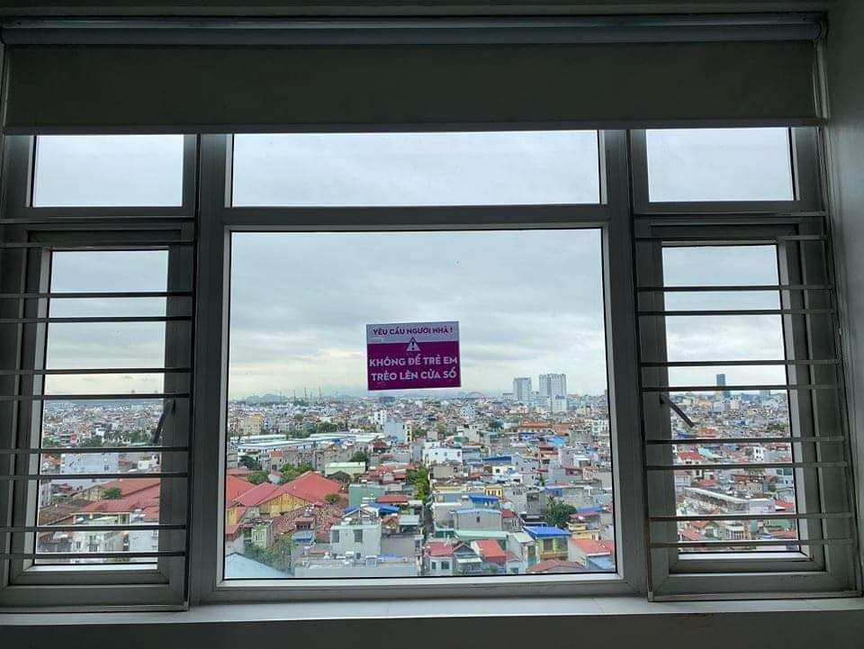 Cháu T.H.L., SN 2019, trú tại huyện Thanh Miện, tỉnh Hải Dương là con duy nhất của gia đình. Cháu được đưa đến BV Quốc tế Green có địa chỉ tại đường Nguyễn Văn Linh, phường Niệm Nghĩa, quận Lê Chân, Hải Phòng và nhập viện ngày 18/10 để phẫu thuật bệnh lý trong vòm miệng. 