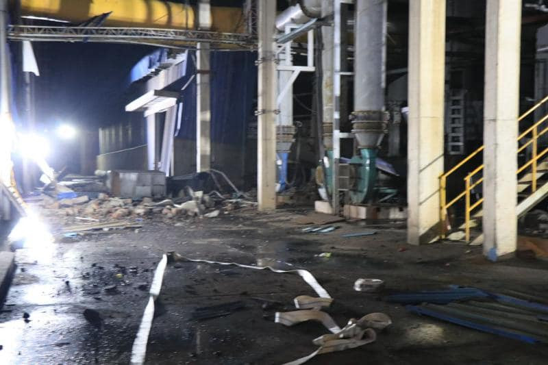 Ngay chiều tối 12/10, lãnh đạo UBND tỉnh Bắc Ninh đã chỉ đạo các cơ quan chức năng và Công ty cổ phần gạch ốp lát BNC kịp thời thăm hỏi, động viên, hỗ trợ các nạn nhân và gia đình các nạn nhân tử vong.